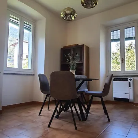 Villa Con Giardino Privato