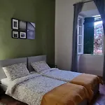 Villa Con Giardino Privato *