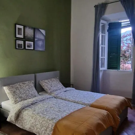 Vila Con Giardino Privato *