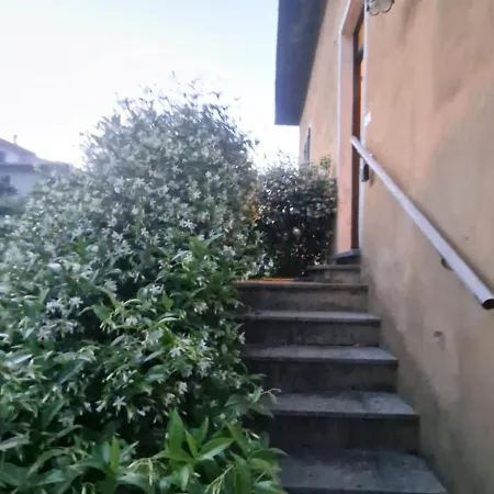 Villa Con Giardino Privato